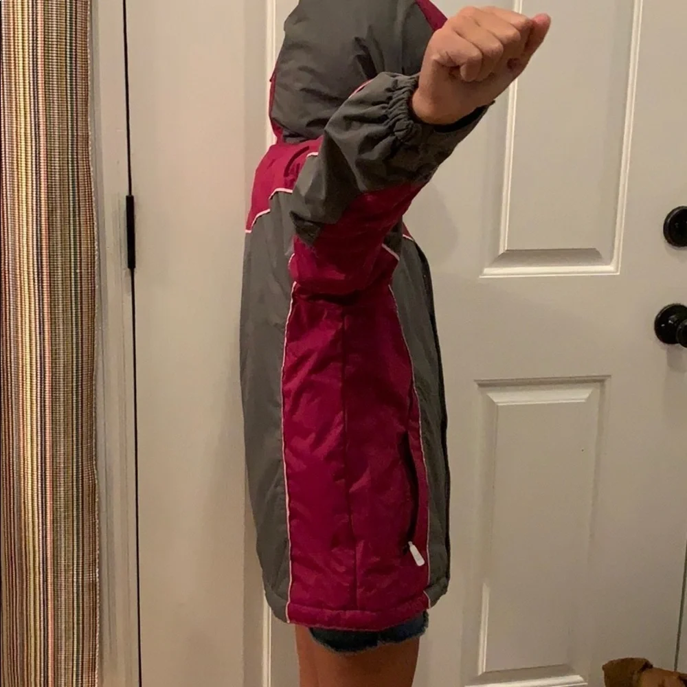 REI gray and pink winter jacket small size 8